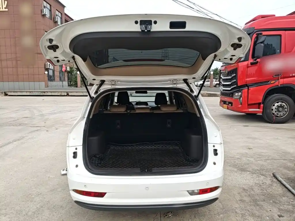 Baojun 310W — миниатюра 19