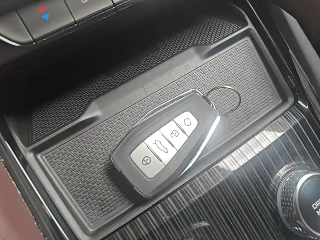 Geely Xingyue L — миниатюра 9