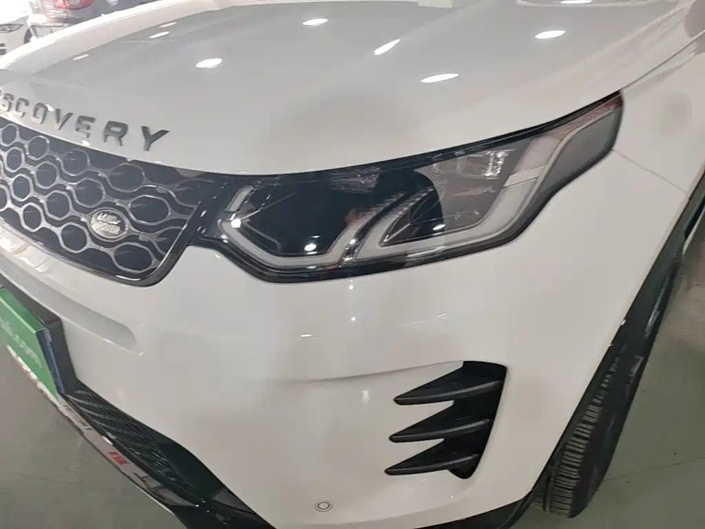 Land Rover Discovery Sport — миниатюра 24