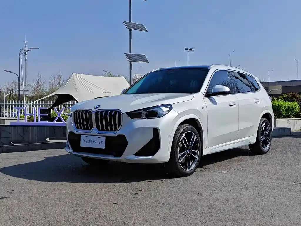 BMW X1 2025