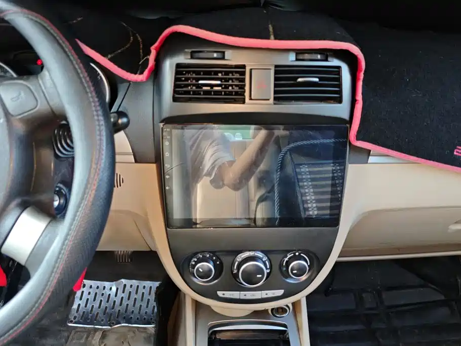 Buick Excelle — миниатюра 13