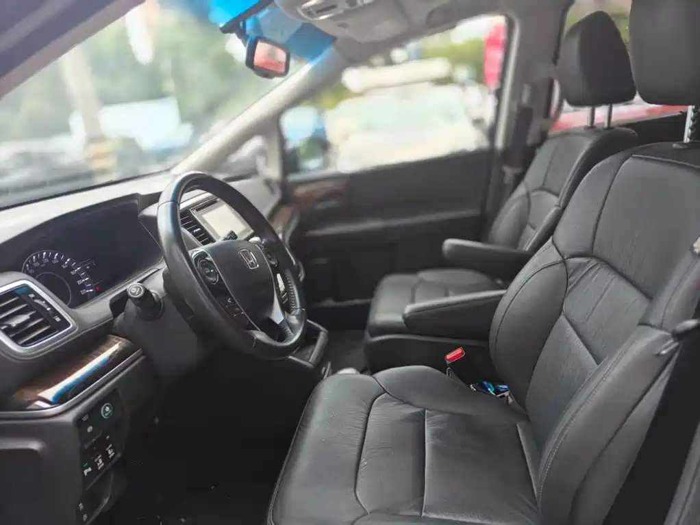 Honda Odyssey — миниатюра 13
