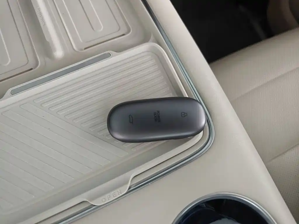 Li Auto Li MEGA — миниатюра 9
