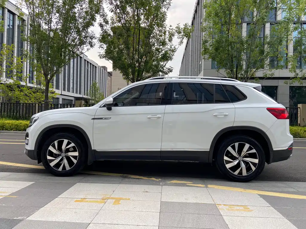 Volkswagen Tayron — миниатюра 2