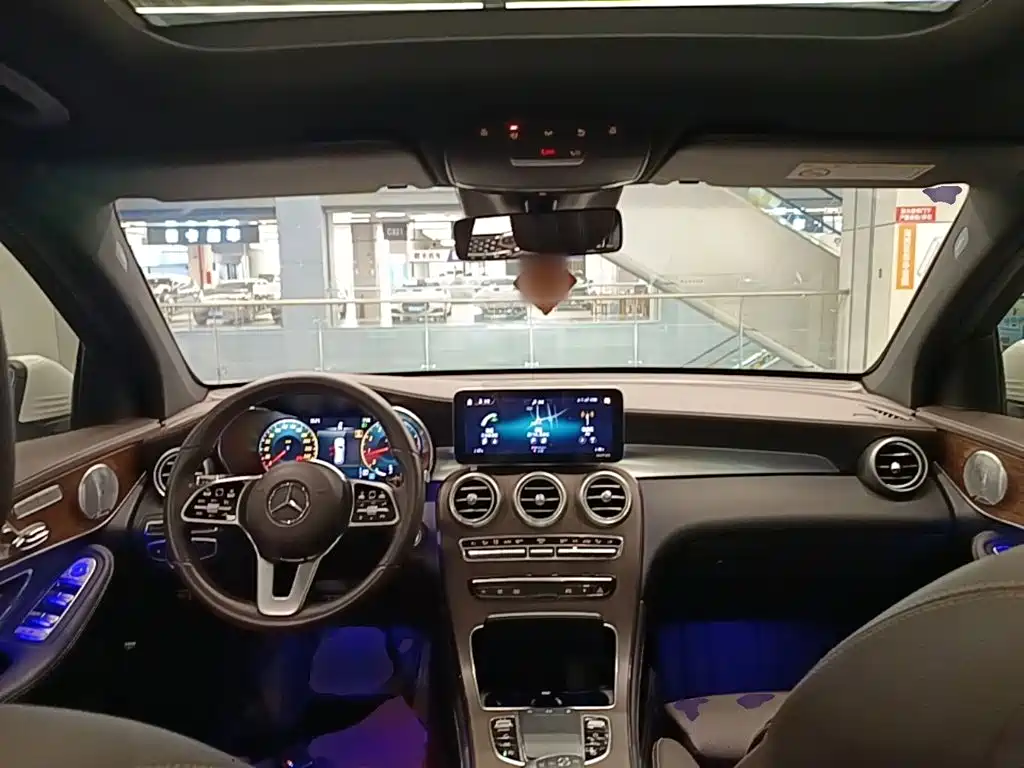 Mercedes-Benz GLC — миниатюра 10