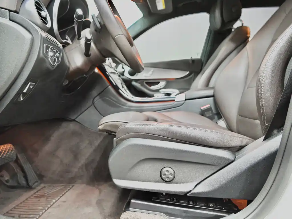 Mercedes-Benz GLC — миниатюра 16