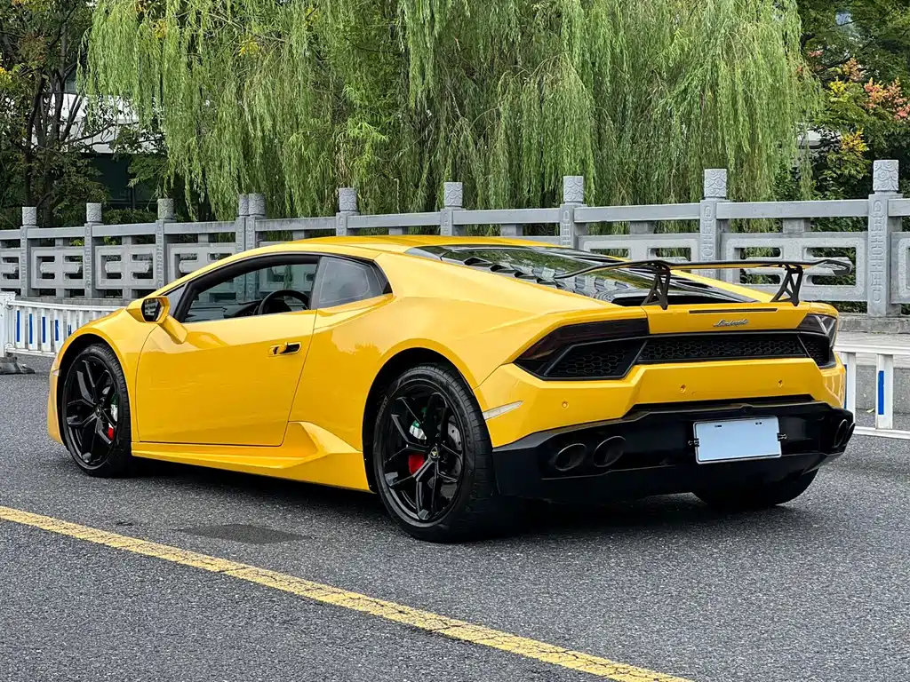 Lamborghini Huracán — миниатюра 8