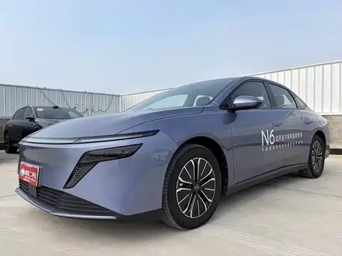 Nissan N6