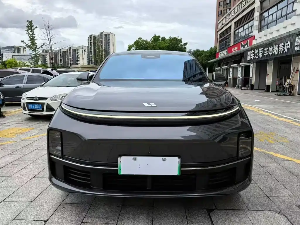 Li Auto L7 2023 Pro