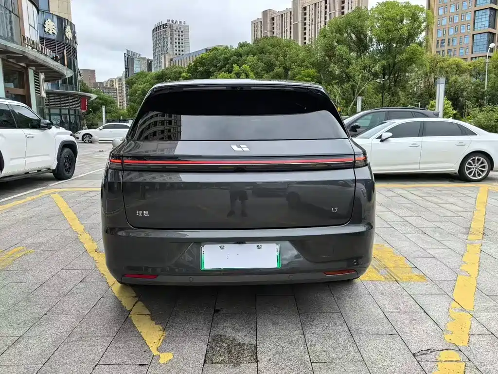 Li Auto L7 2023 Pro