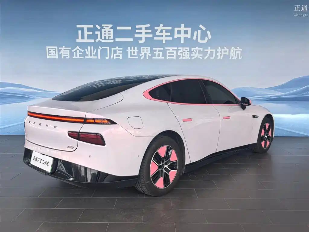 XPeng P7 — миниатюра 9