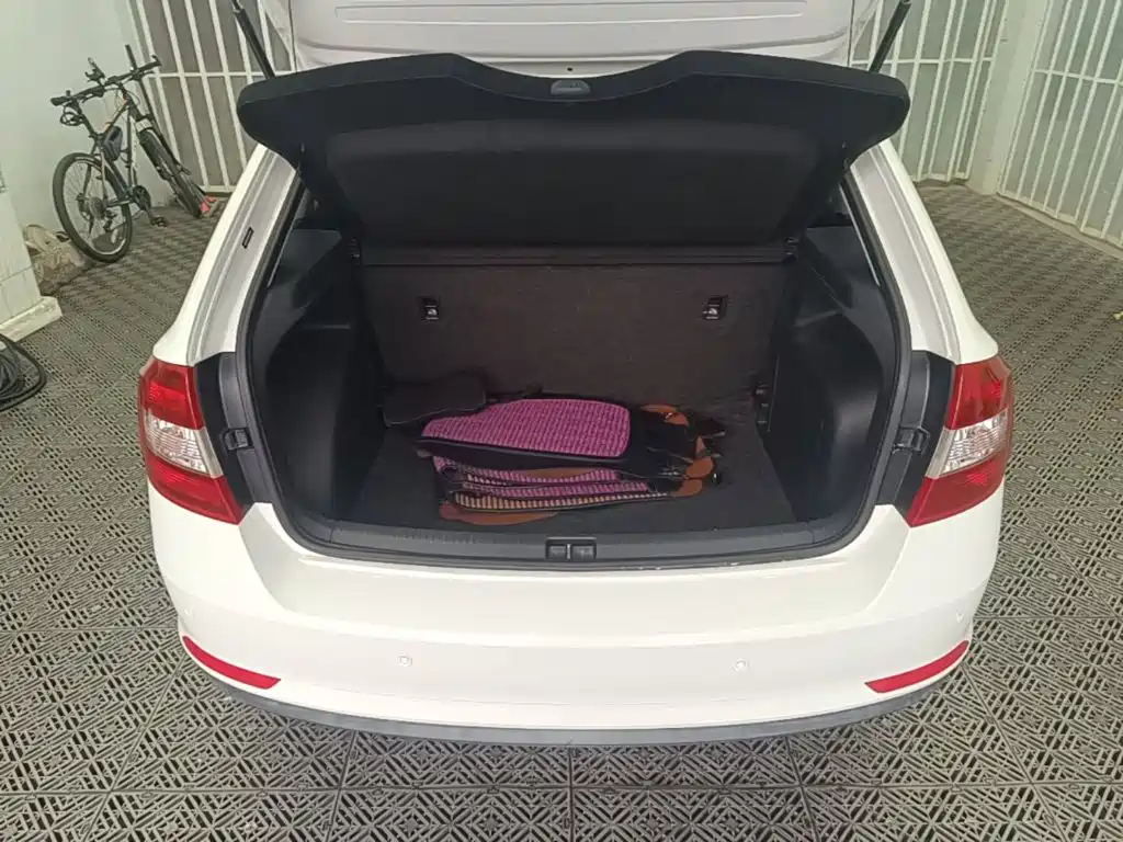 Skoda Rapid Spaceback — миниатюра 19