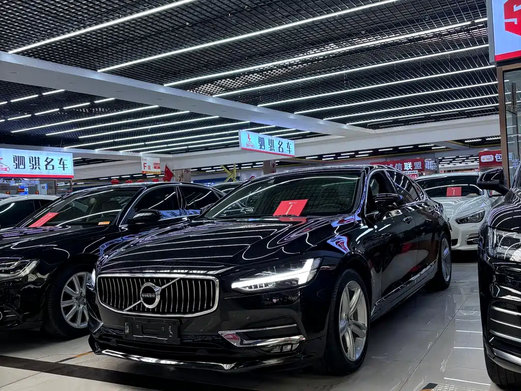 Volvo S90 2018