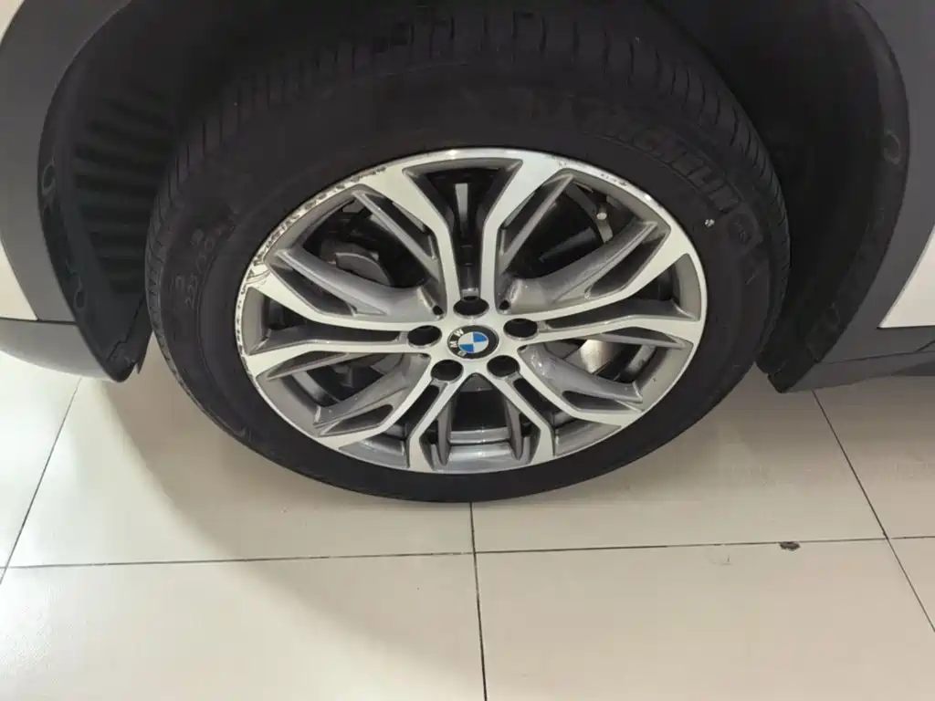 BMW X1 — миниатюра 23