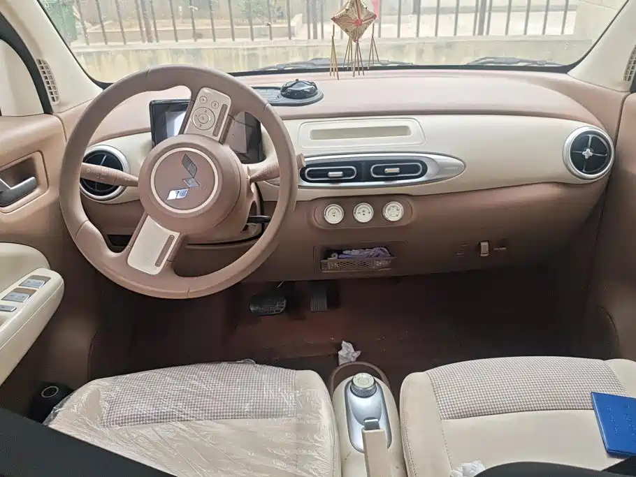 Wuling MINIEV — миниатюра 12