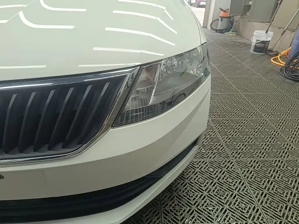 Skoda Rapid Spaceback — миниатюра 24
