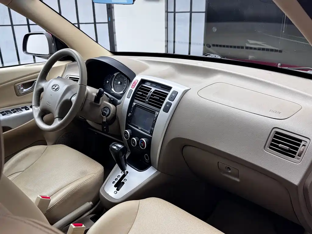Hyundai Tucson — миниатюра 14