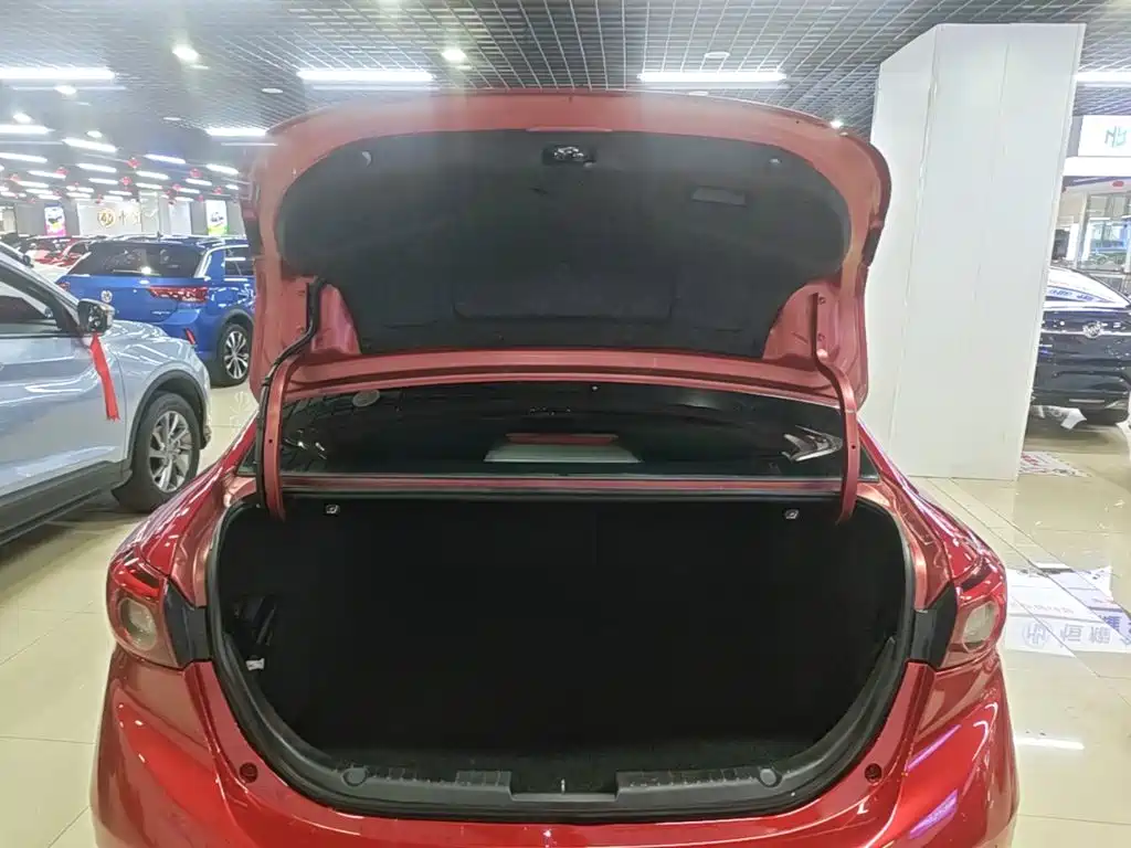 Mazda 3 Axela — миниатюра 19