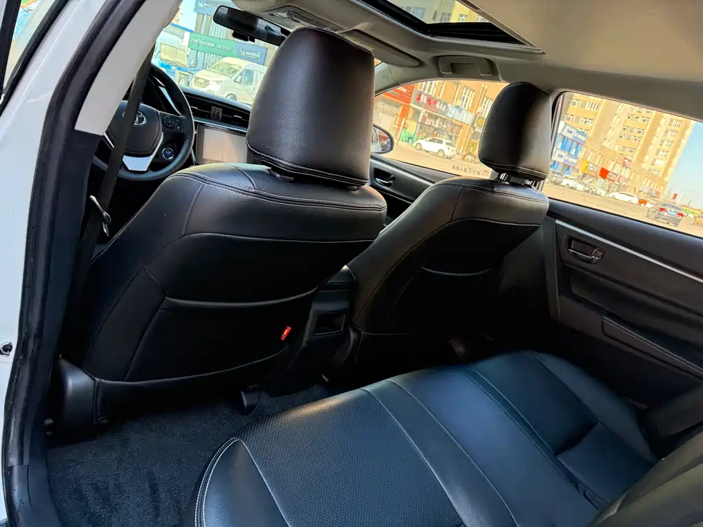 TOYOTA COROLLA DUAL ENGINE E+