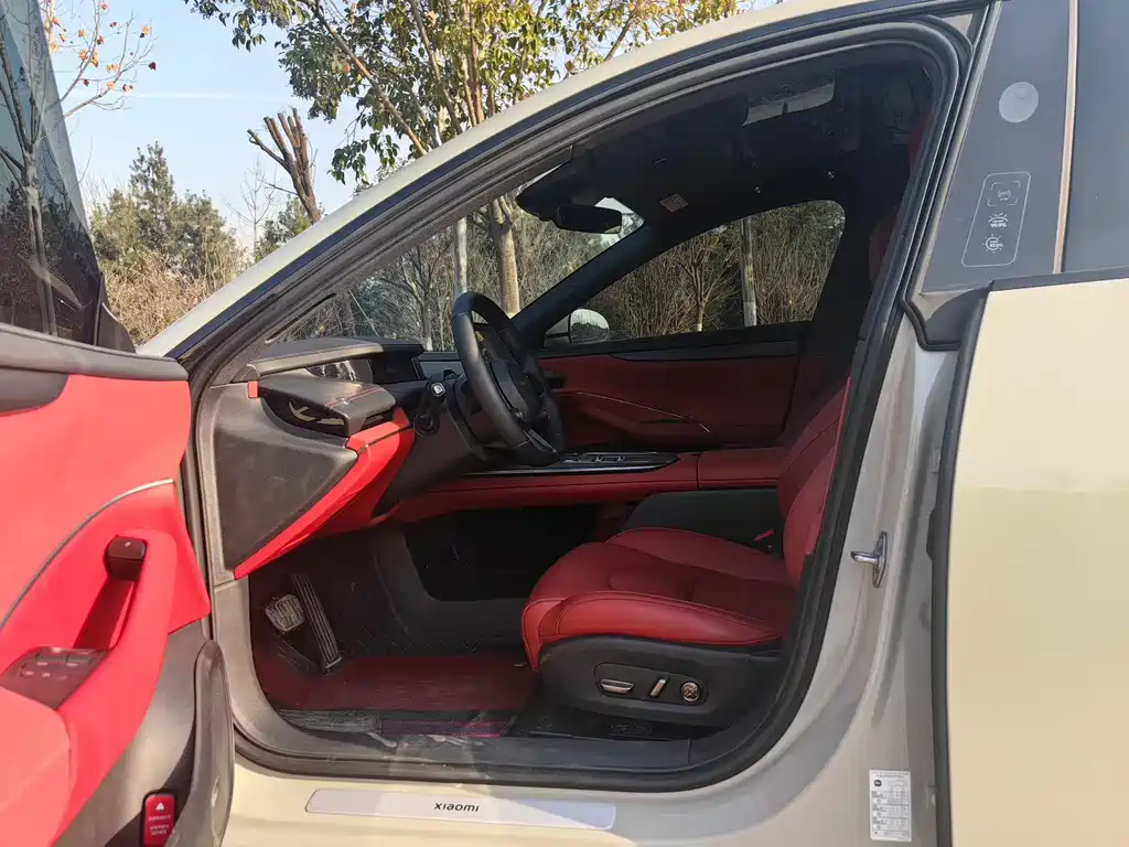 XIAOMI CAR XIAOMI SU7