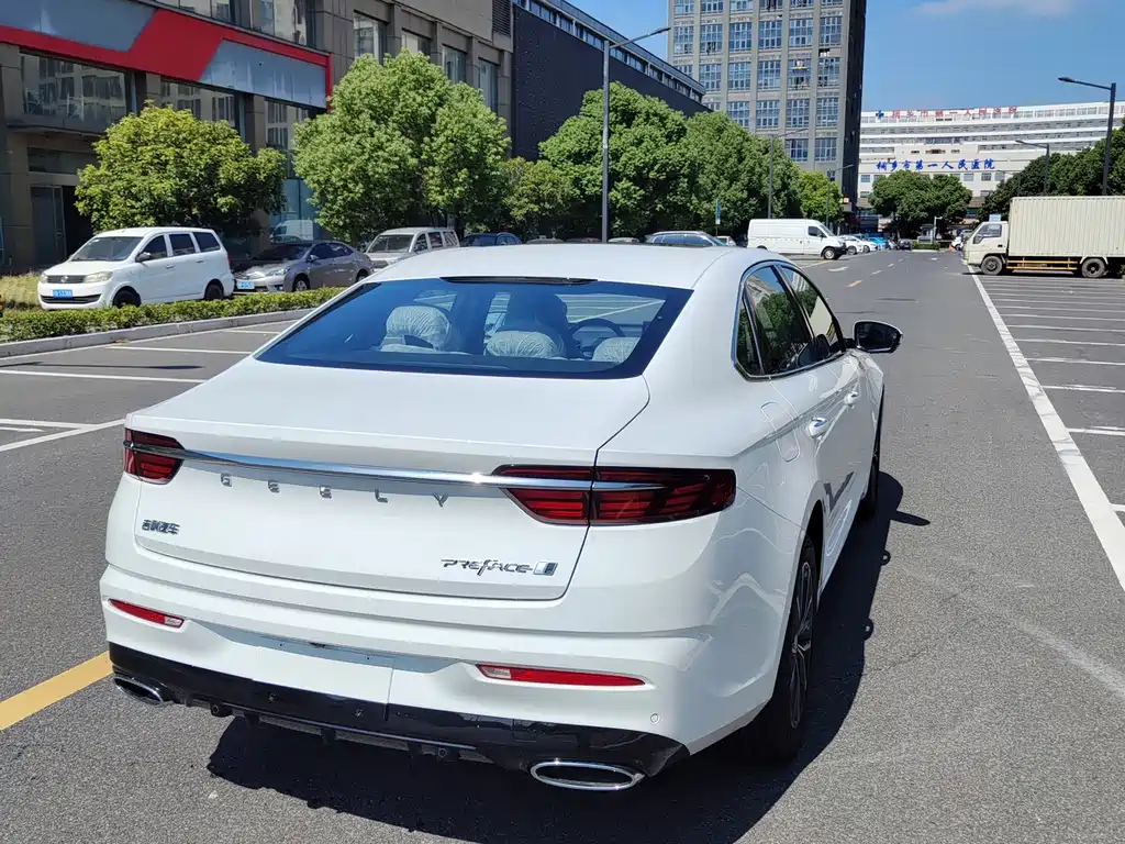 GEELY AUTOMOBILE XINGRUI