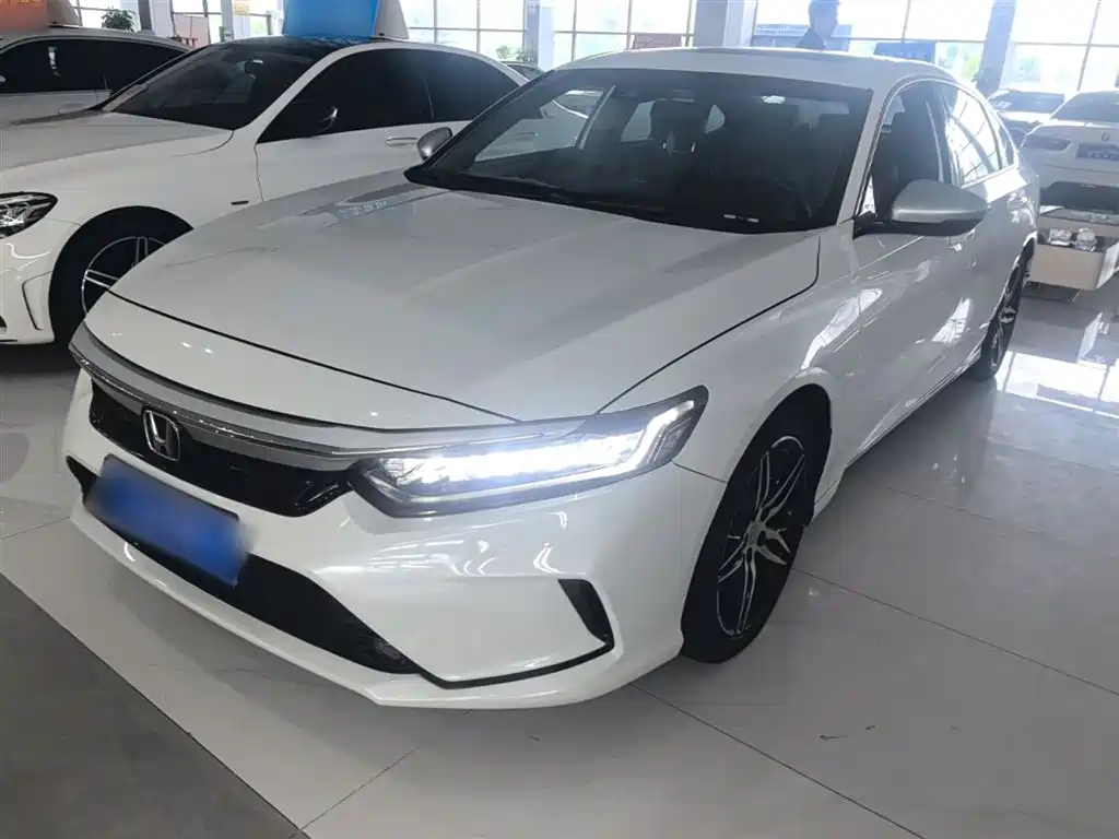Купить Honda Inspire