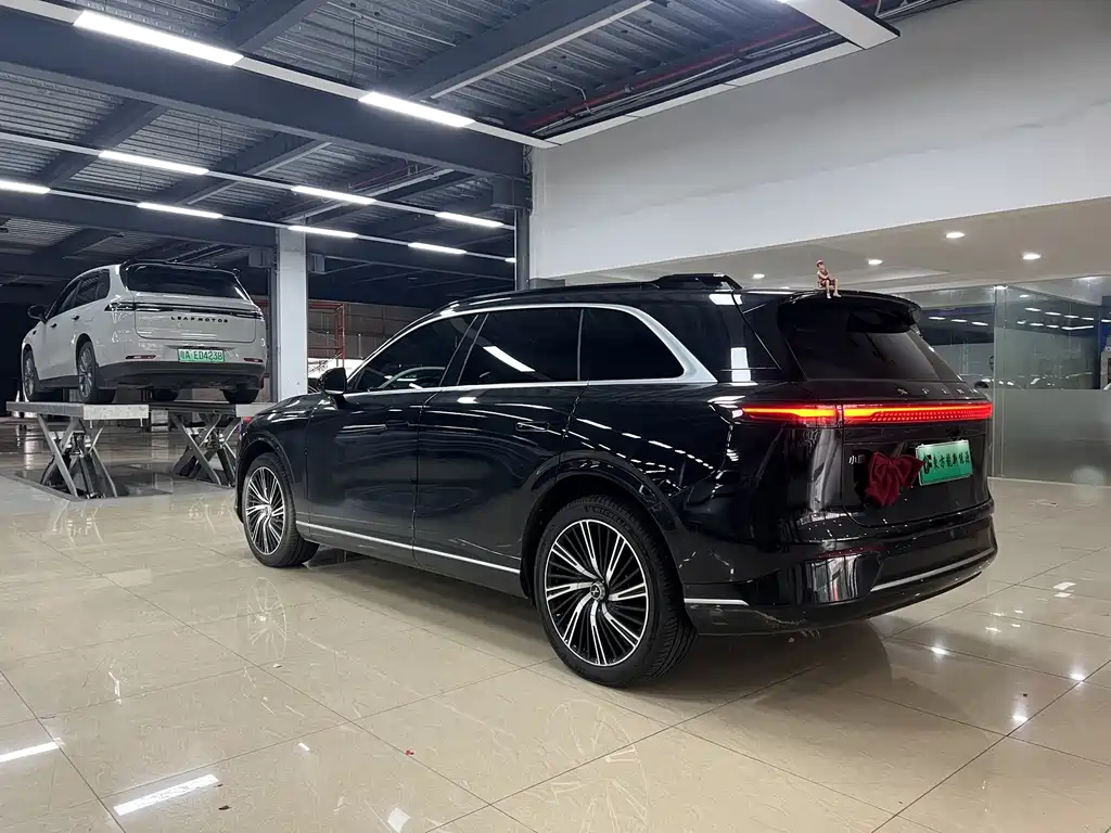 XPeng G9 — миниатюра 6