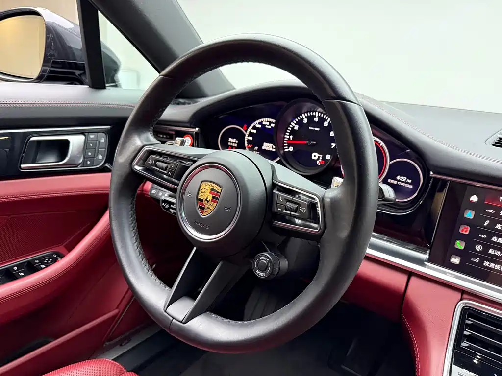 Porsche Panamera — миниатюра 3