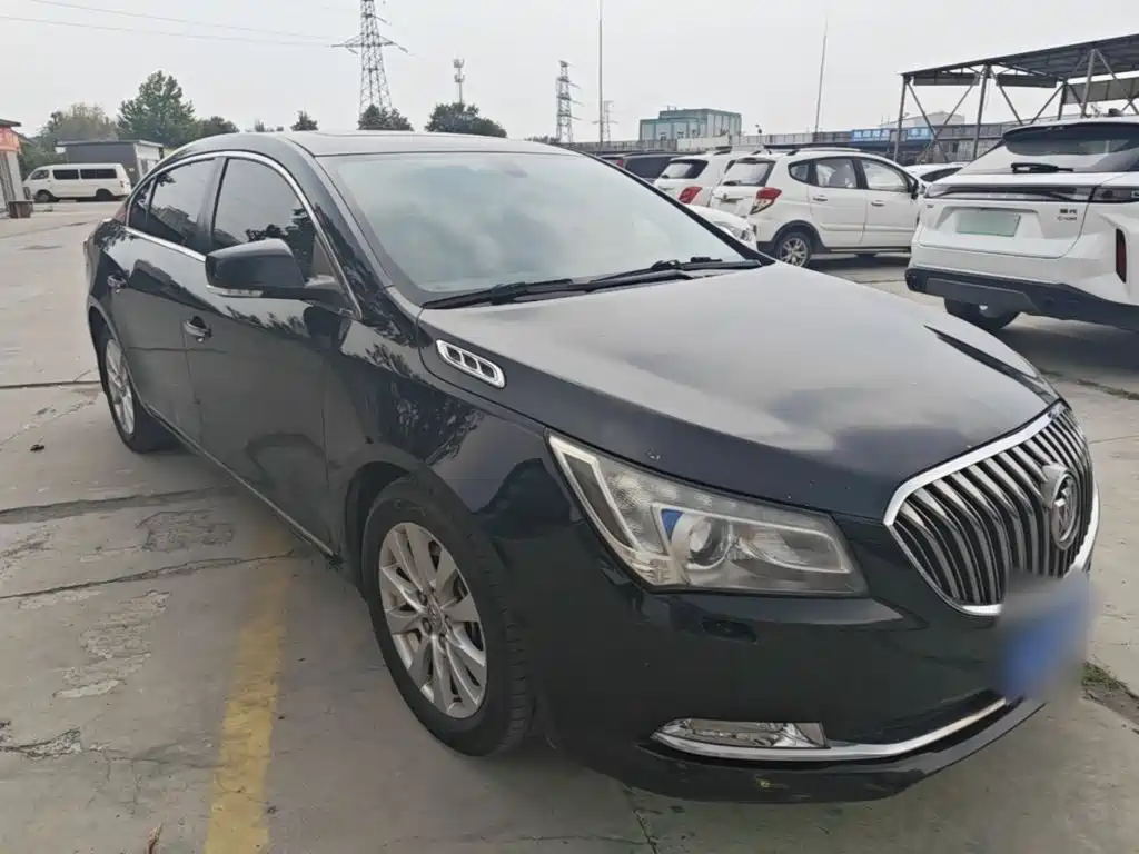 Buick LaCrosse — миниатюра 4