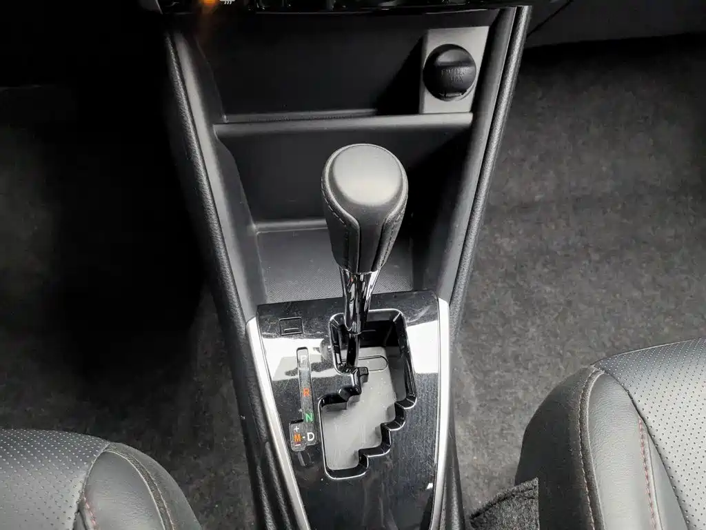 Toyota Yaris L — миниатюра 13
