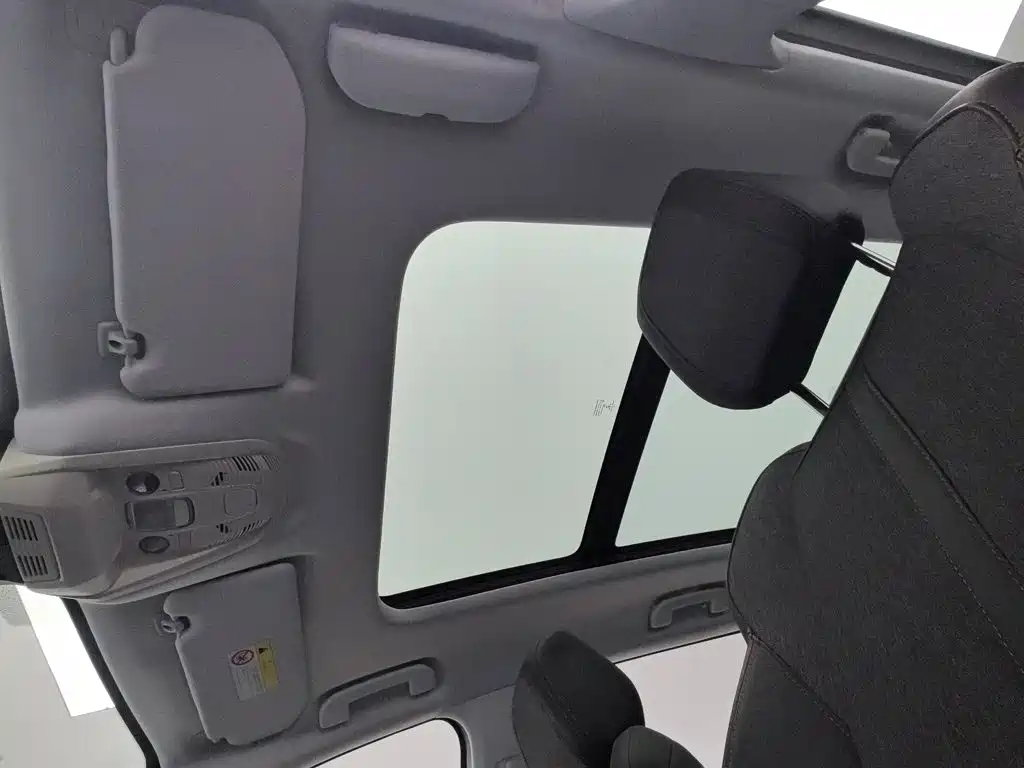 Peugeot 4008 — миниатюра 14