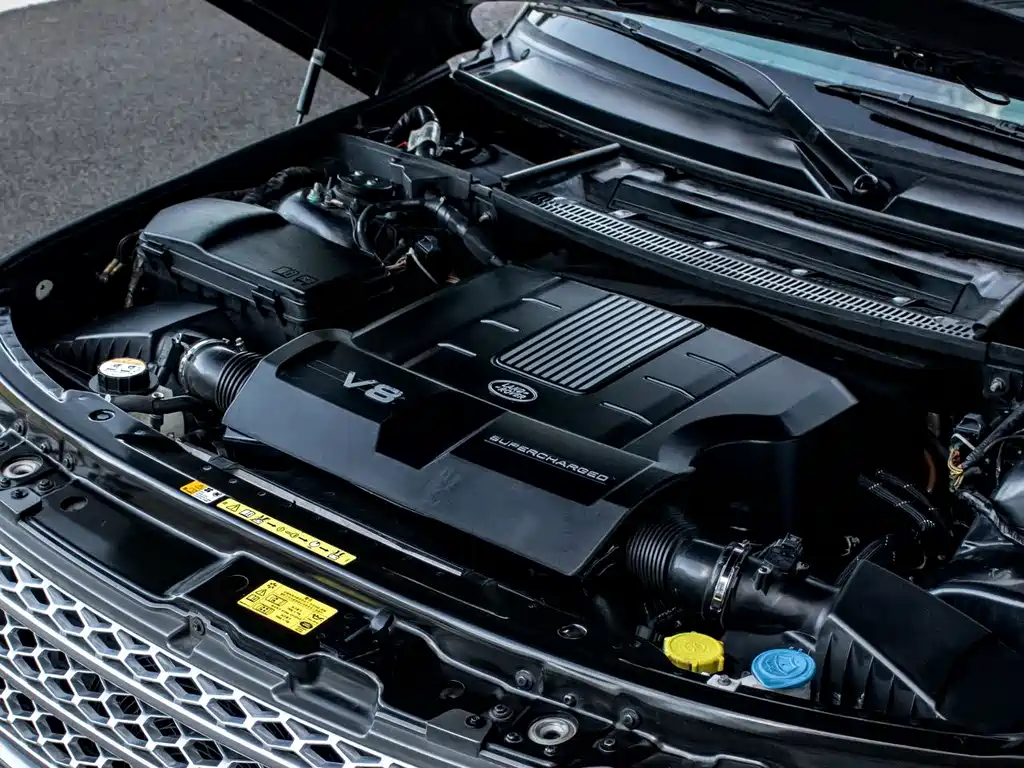Land Rover Range Rover — миниатюра 10