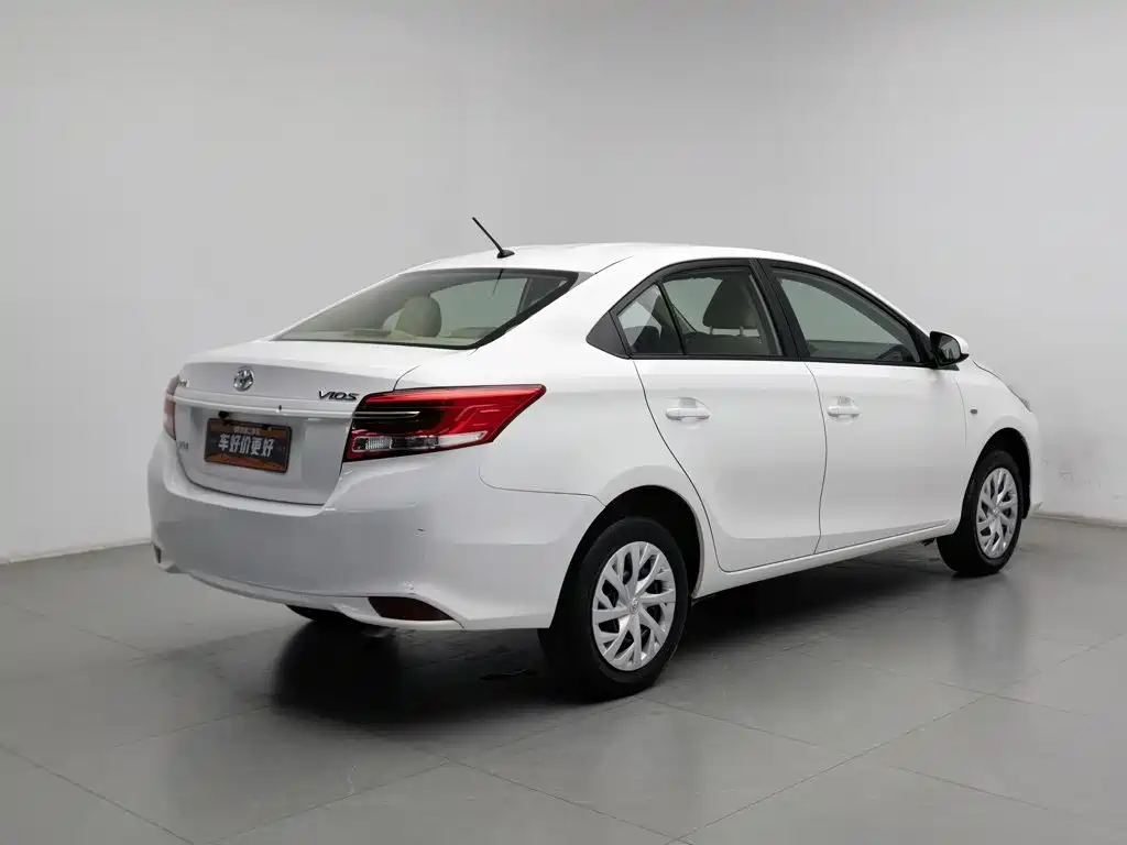 Toyota Vios — миниатюра 2