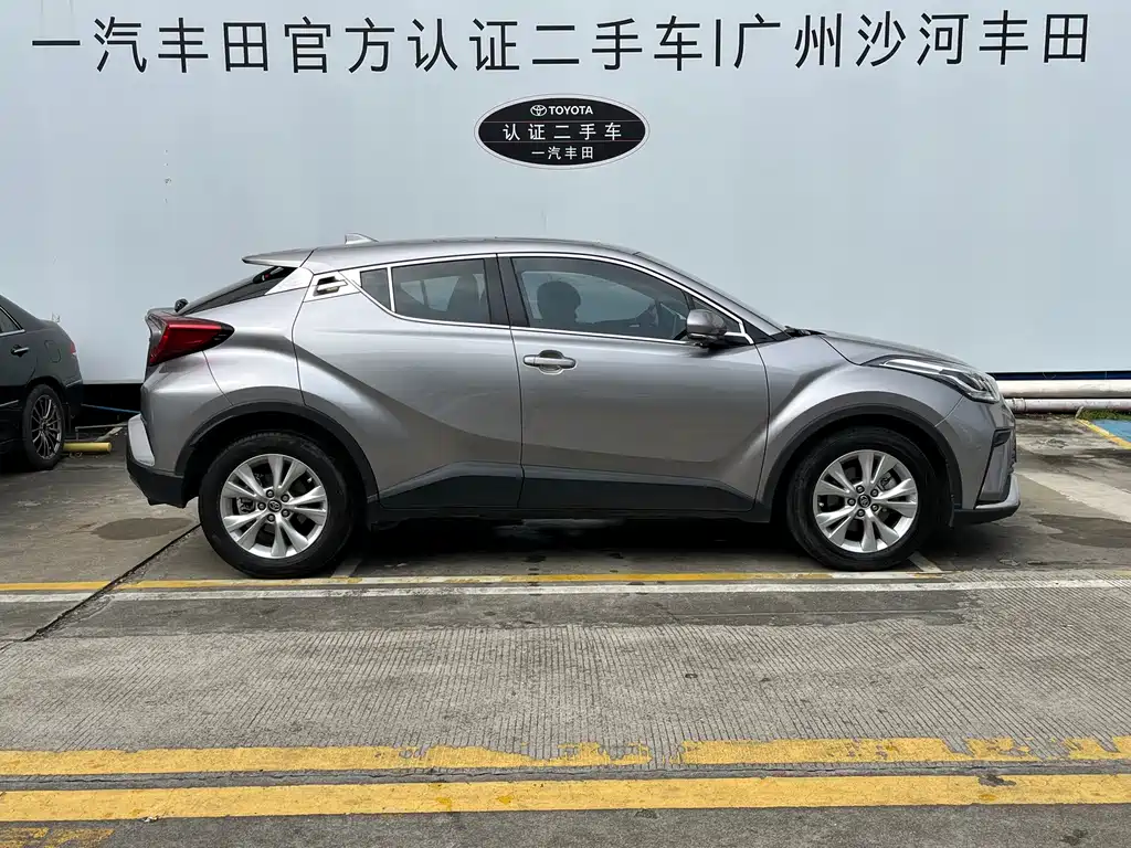 Toyota IZOA — миниатюра 5
