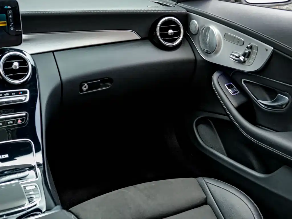 MERCEDES-BENZ C CLASS AMG