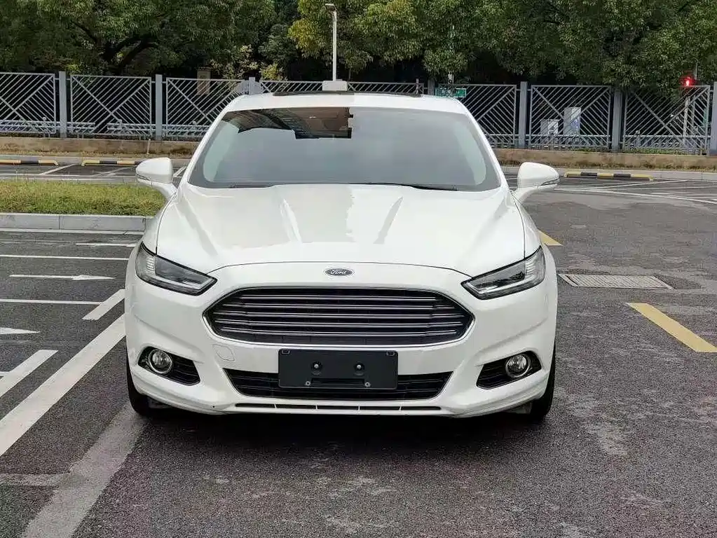 Ford Mondeo — миниатюра 2