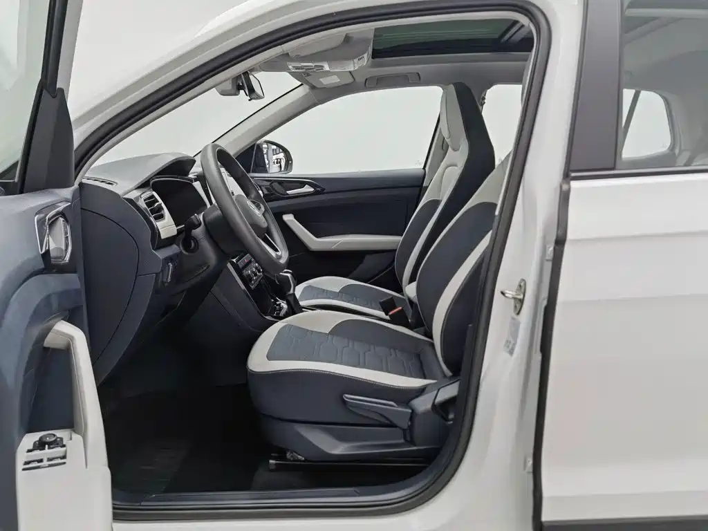 Volkswagen Tharu — миниатюра 10