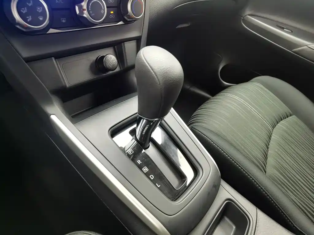 Nissan Sylphy — миниатюра 13