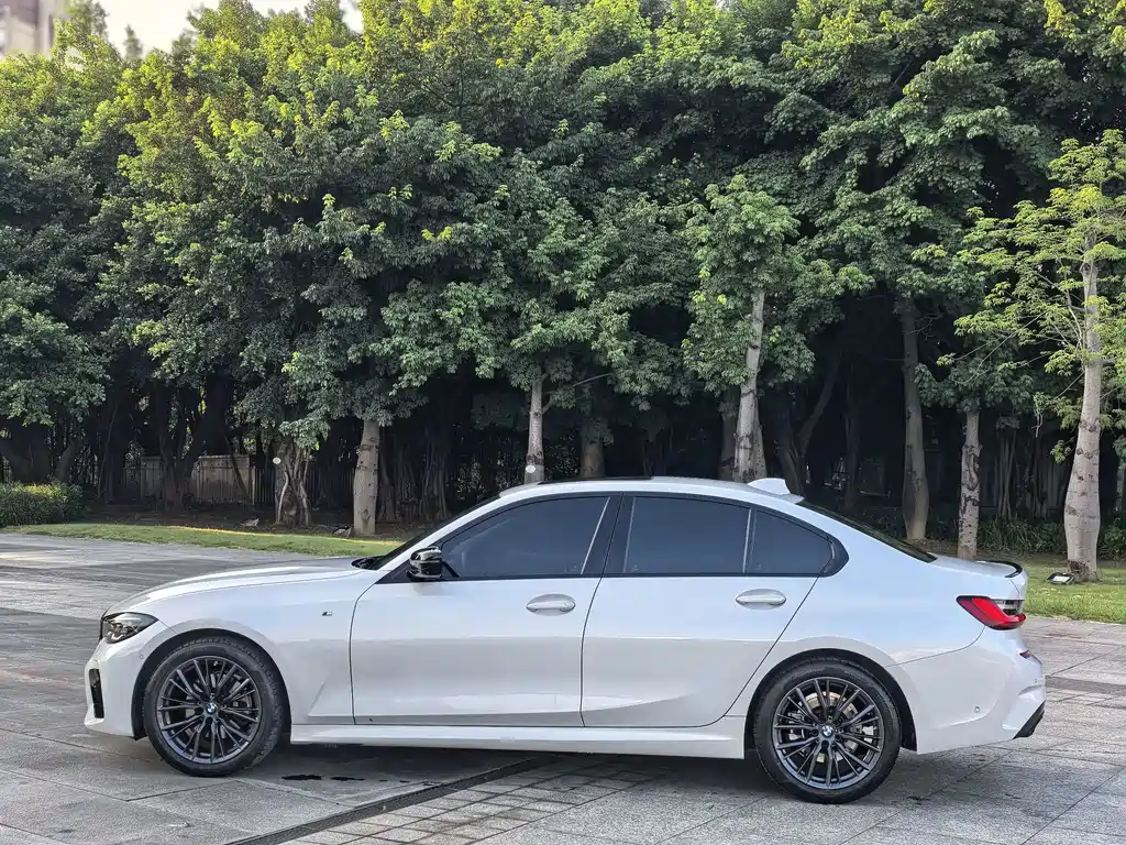 BMW 3 Series — миниатюра 7