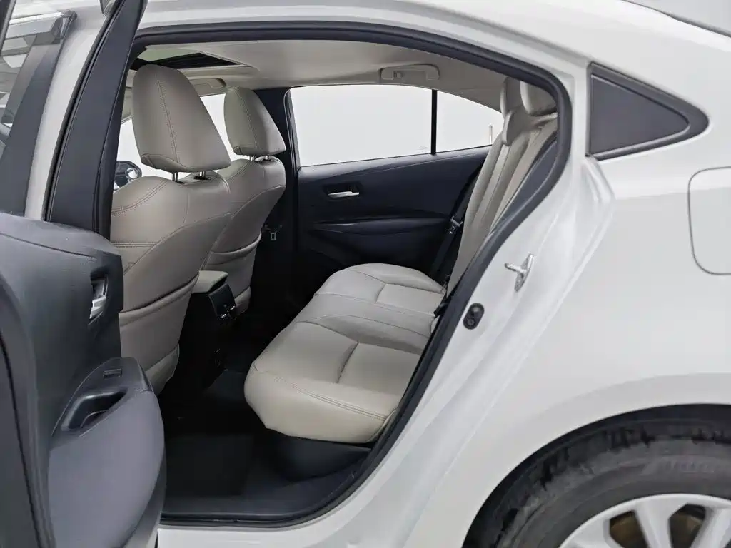 Toyota Corolla — миниатюра 15