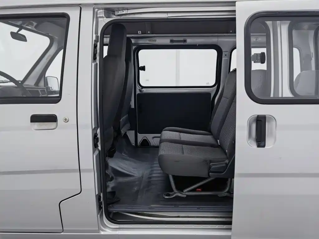 Wuling Zhiguang — миниатюра 15