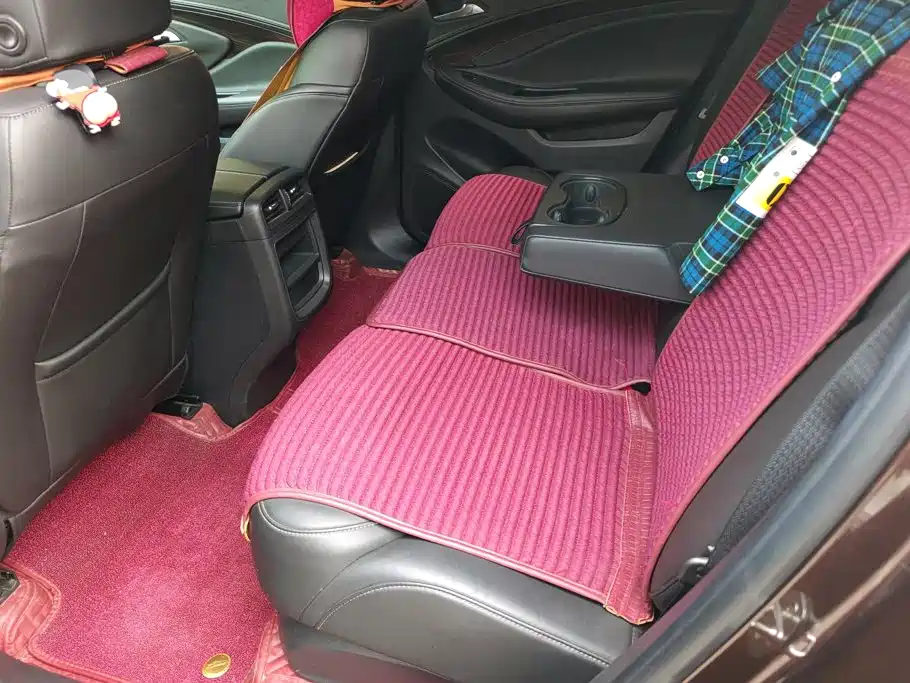 Buick Envision Plus — миниатюра 11