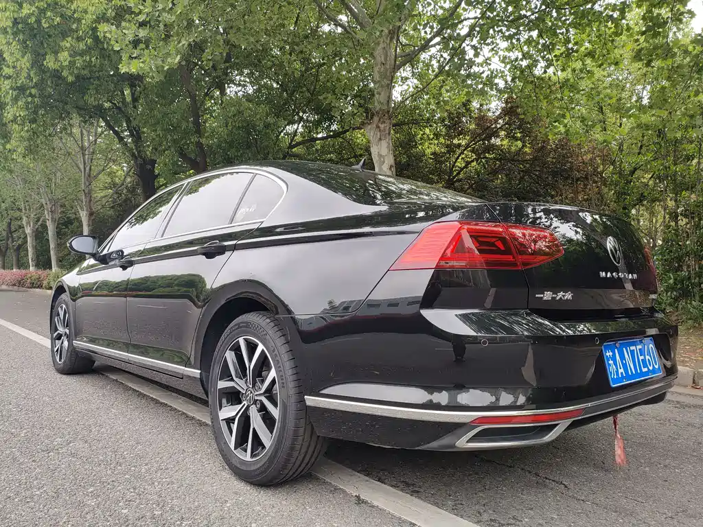 Volkswagen Magotan 2020 330TSI DSG Lead