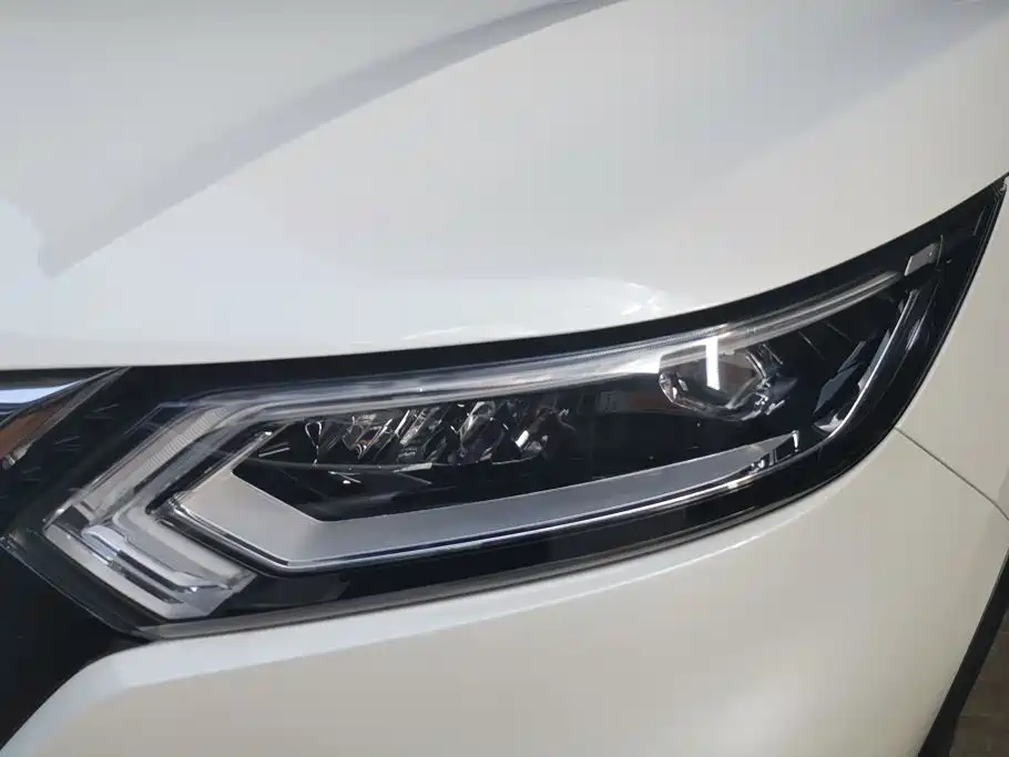 Nissan Qashqai — миниатюра 5