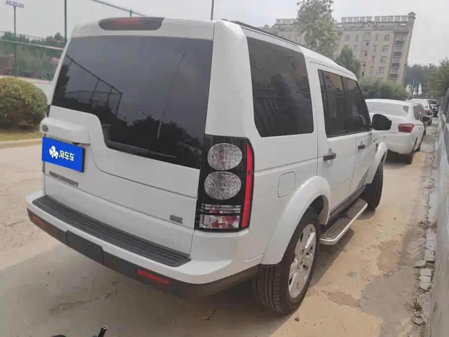 Land Rover Discovery — миниатюра 3