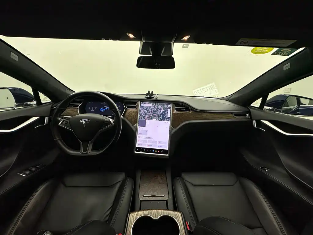 Tesla Model S — фотографии объявления, Фото 11