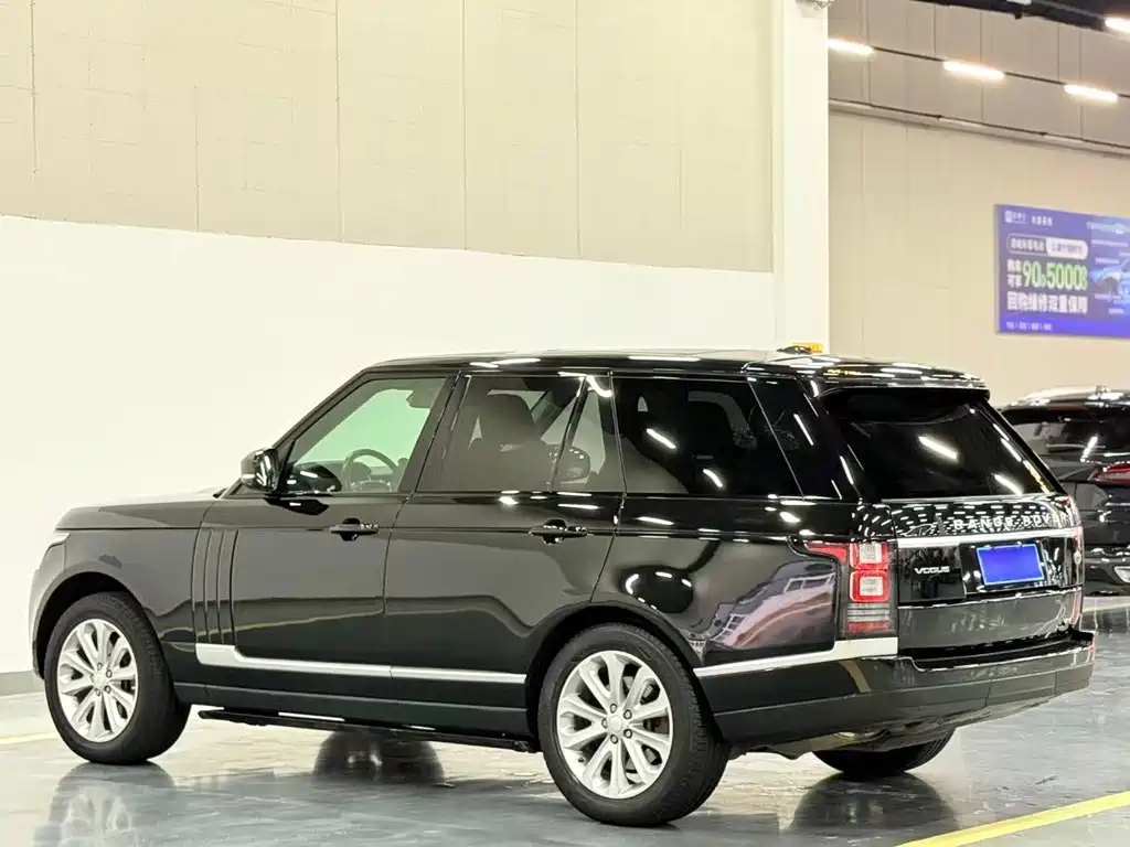 Land Rover Range Rover — миниатюра 9