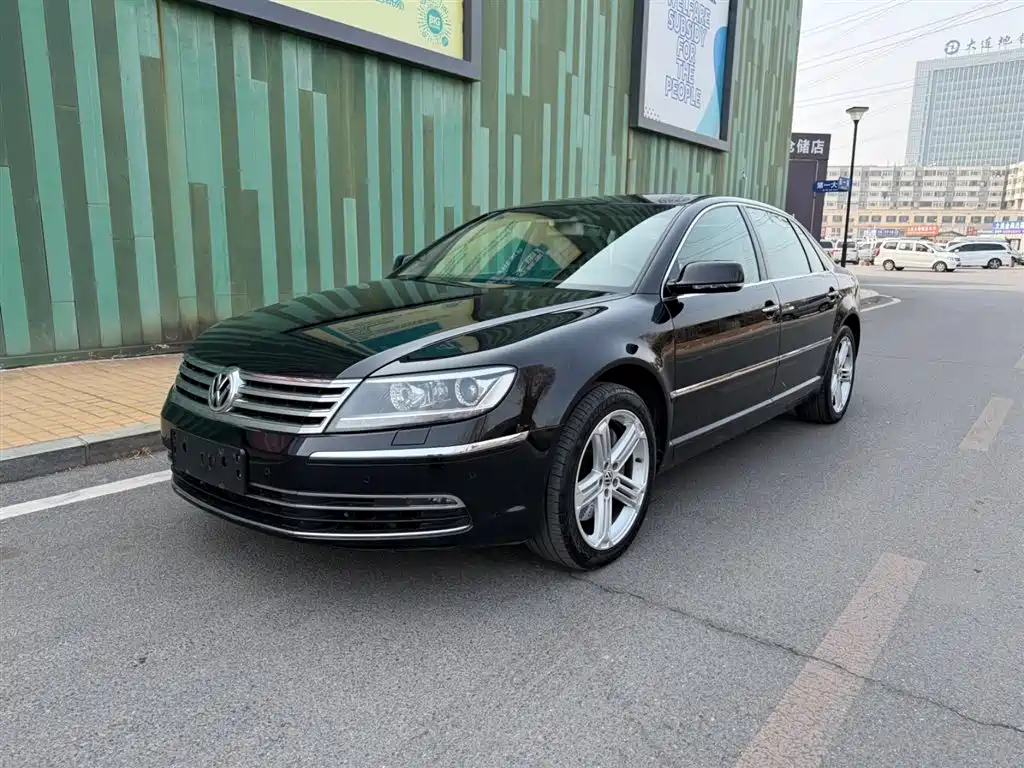 Volkswagen Phaeton 2015