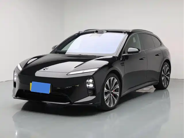 2025 Nio ET5