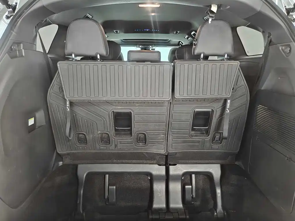 Toyota Sienna 2021 2.5L Luxury